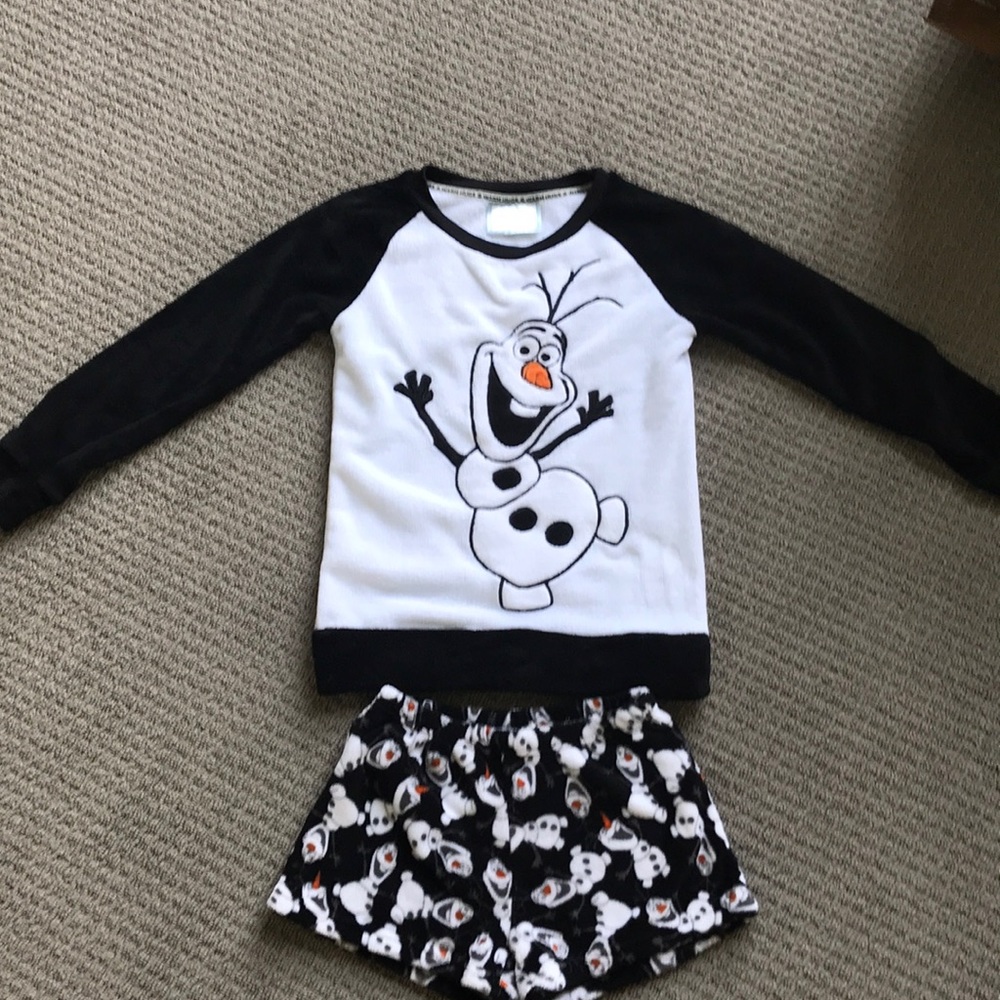 Disney Olaf pajamas women’s XS